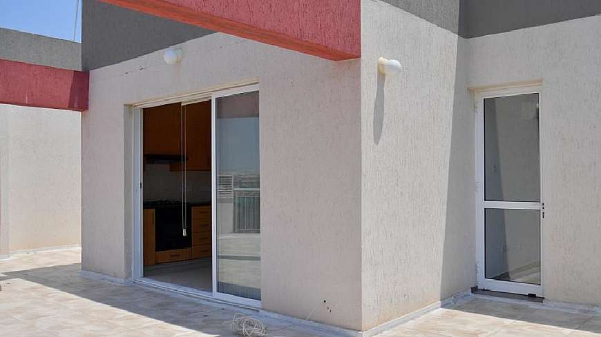 2 bdrm flat for sale/Kokkines