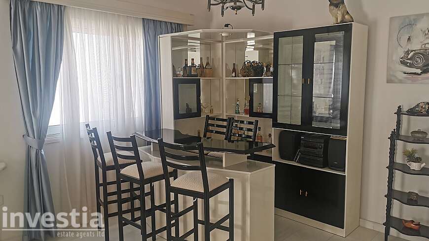 3 bdrm house/center