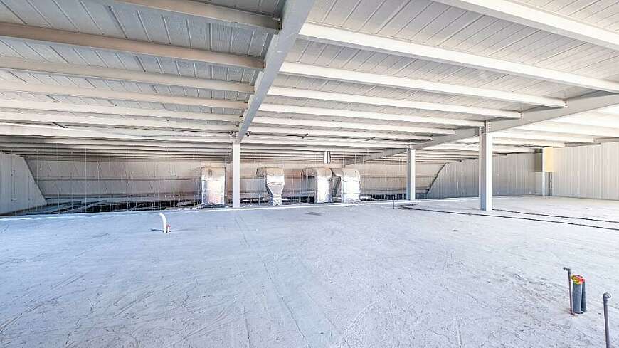 Leasehold industrial warehouse in Agia Varvara, Paphos