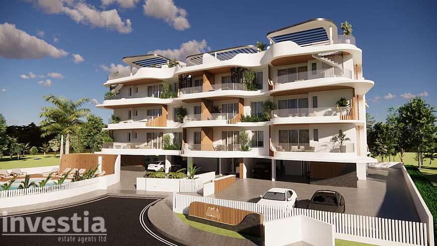 3 bdrm flat for sale/Aradhippou