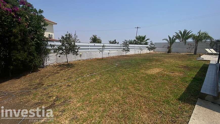 3 bdrm house for rent/Dhekelia Road