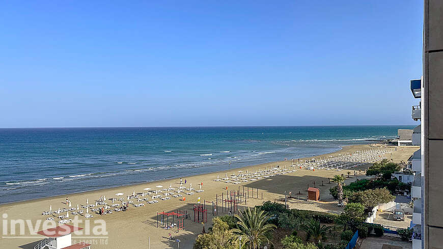 3 Bedroom Apartment For Rent in Mackenzie, Larnaca