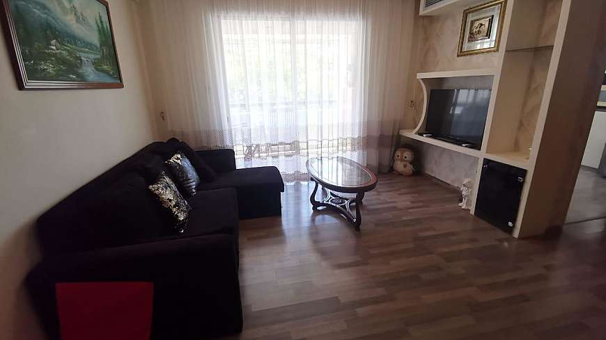 2 bdrm flat for sale/Larnaca