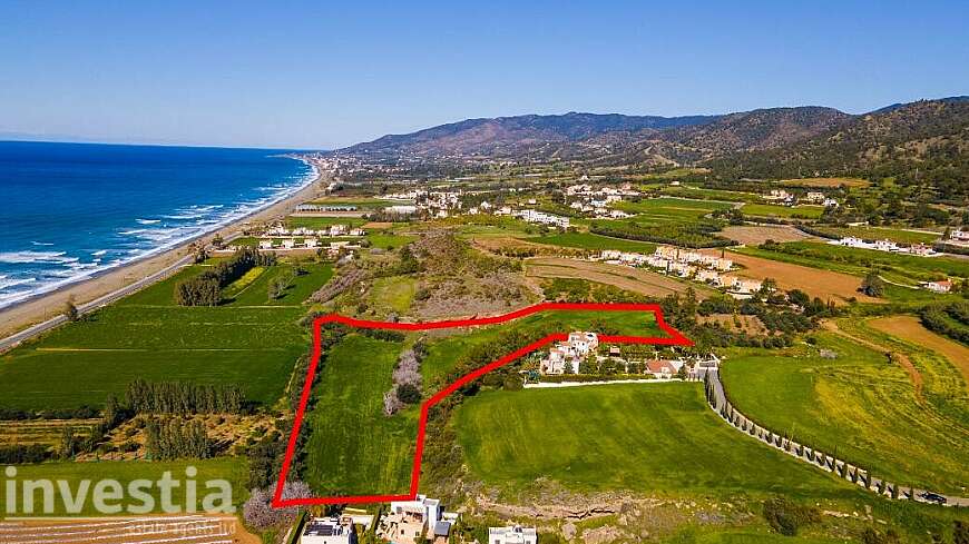 Shared tourist field in Argaka, Paphos