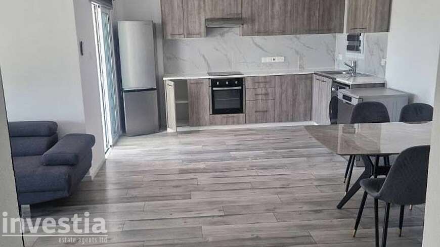 2 bdrm flat for rent/Kamares