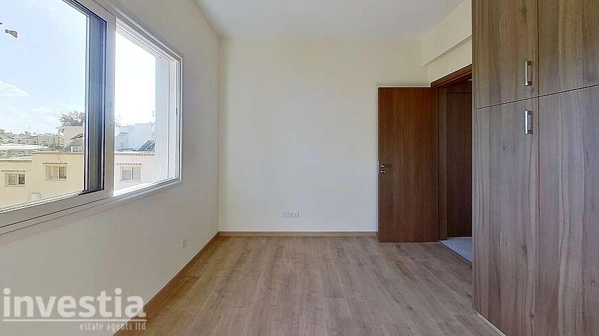 2 bdrm flat for sale/Limassol