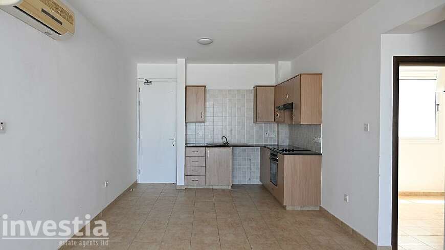 2 bdrm flat for sale/Paralimni