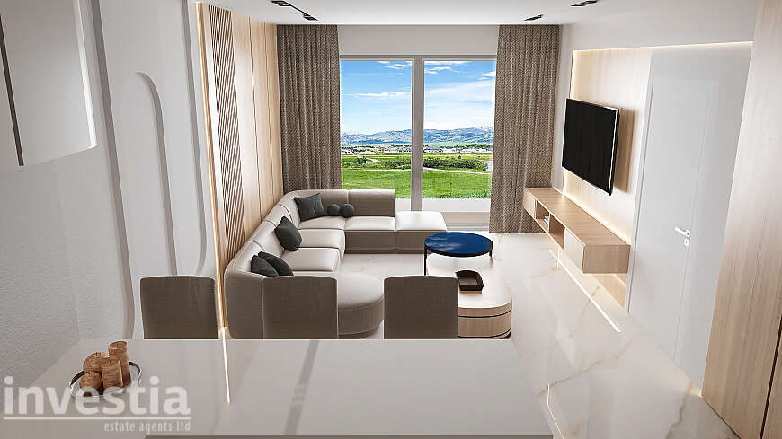 1 bdrm top floor flats for sale/Vergina