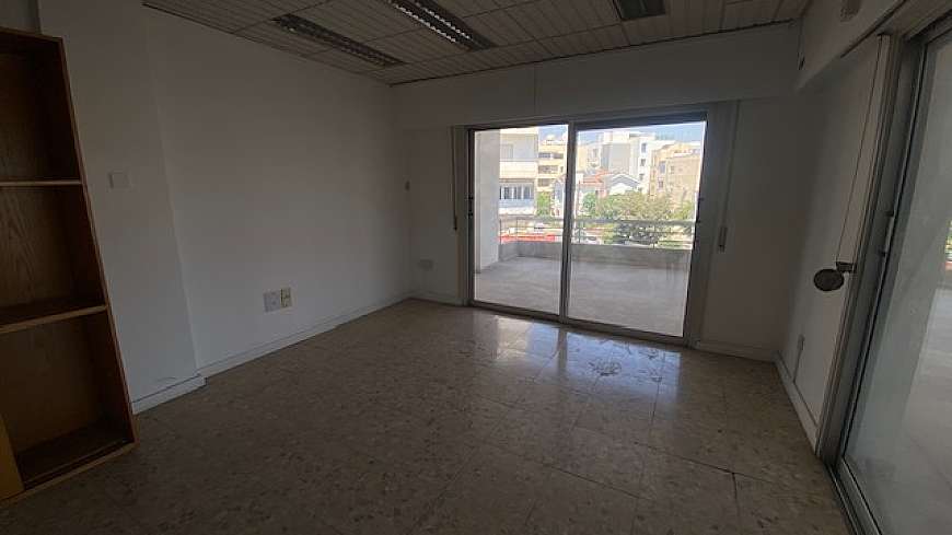 Office space for rent/Larnaca centre