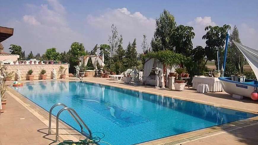 6 bdrm villa for sale/Pervolia