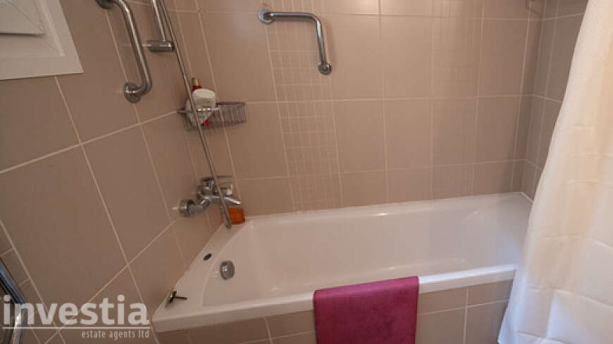 3 bdrm apt/Phaneromeni