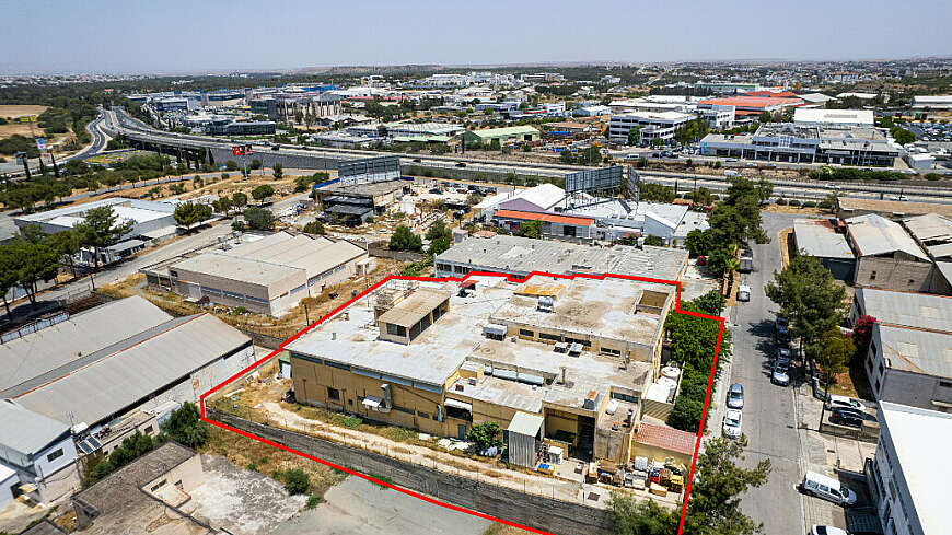 Leasehold industrial warehouse in Strovolos, Nicosia