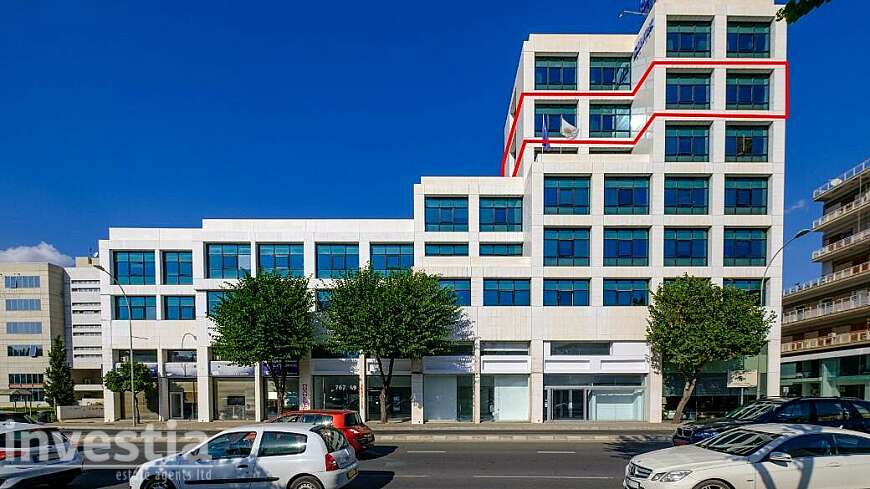 Office on the 5th floor in Agioi Omologites, Nicosia