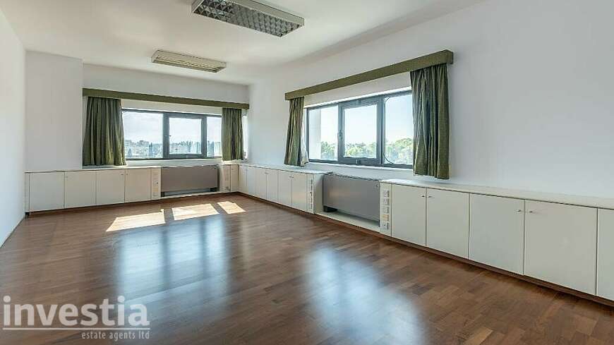 Office on the 6th floor in Agioi Omologites, Nicosia