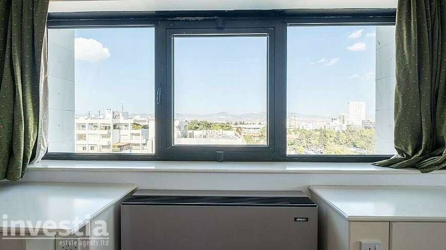 Office on the 6th floor in Agioi Omologites, Nicosia