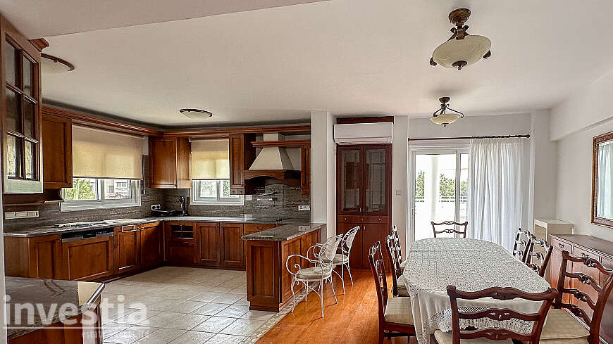 2 Bedroom Apartment for Rent In Larnaca Centre