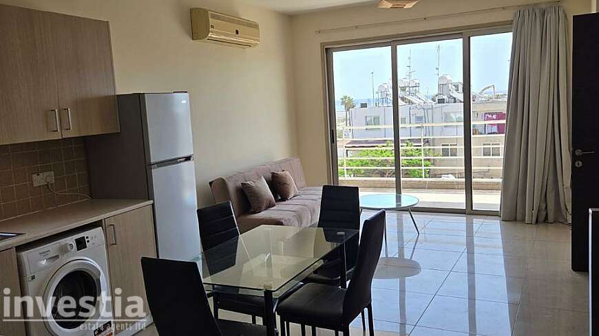 2 bedroom furnished  flat for rent,Larnaca marina area.