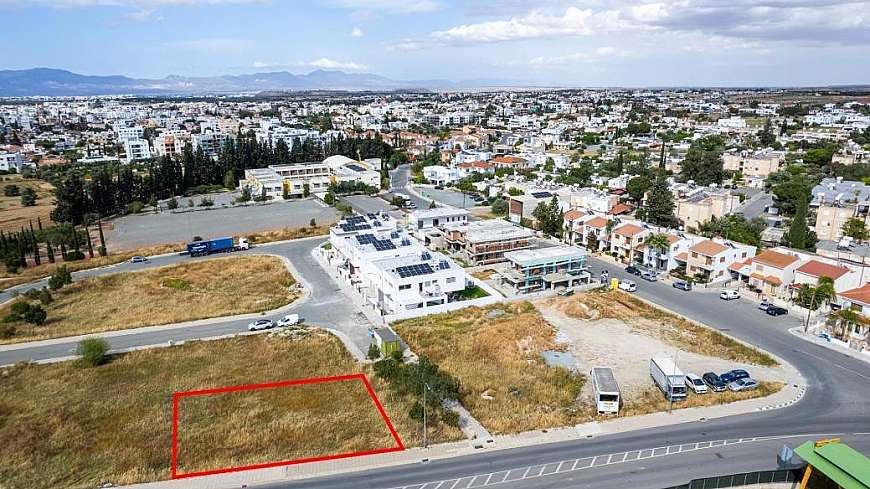 Residential plot in Latsia, Nicosia