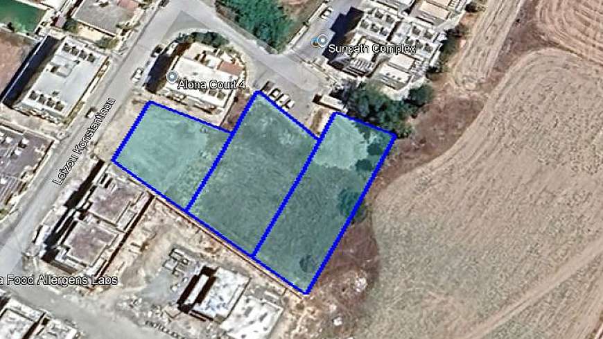 3 plots for sale with building permit/Livadhia