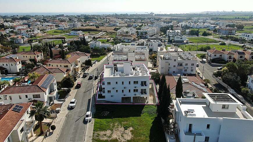 Investment Opportunity-Two storey building in Oroklini, Larnaca