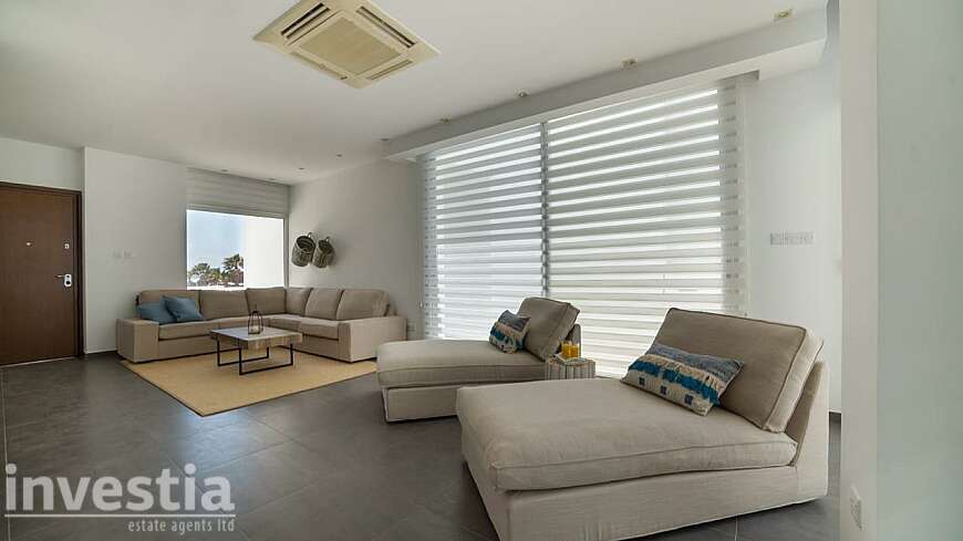 2 and 3 bdrm houses for sale/Dhekelia rd