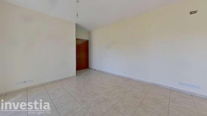 2 bdrm flat for sale/Limassol