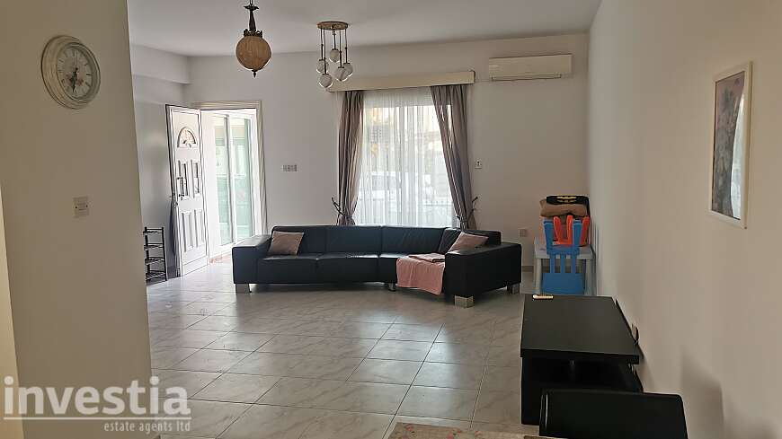 2 bdrm apt/Dhekelia rd