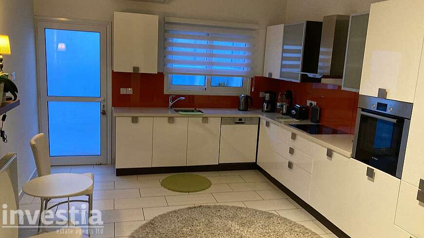 3 bdrm house for rent/Dhrosia
