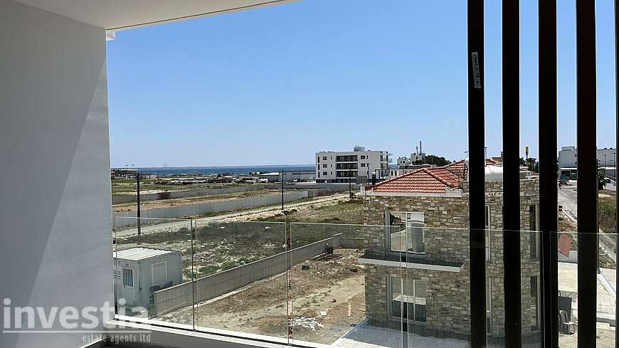 2 bdrm apt/Dhekelia rd