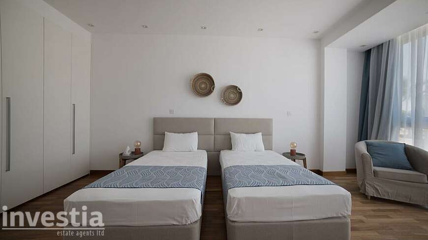 2 and 3 bdrm houses for sale/Dhekelia rd