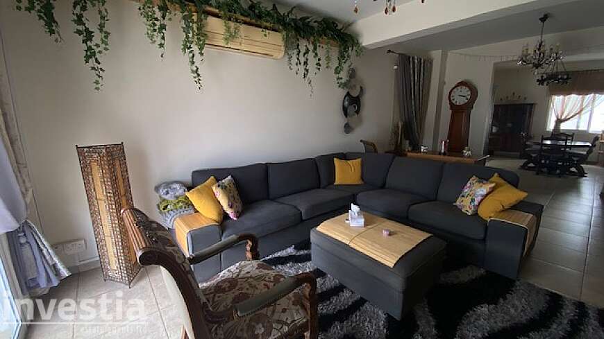 3 bdrm house for rent/Livadhia
