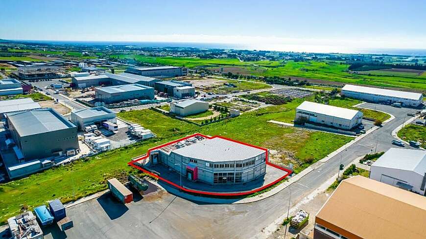 Leasehold industrial warehouse in Agia Varvara, Paphos