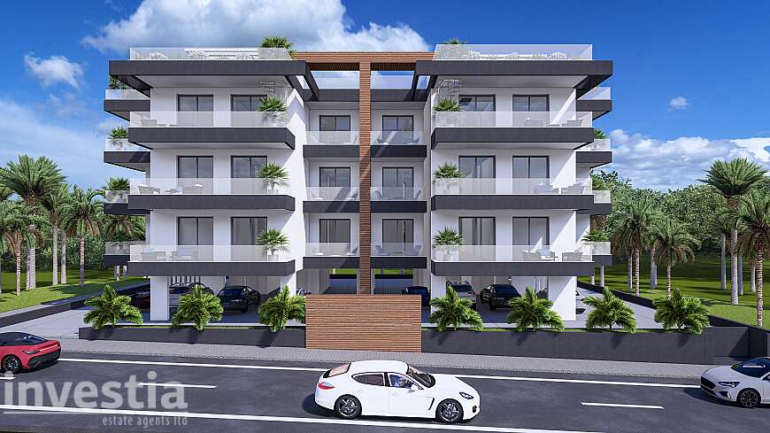 1 bdrm top floor flats for sale/Vergina