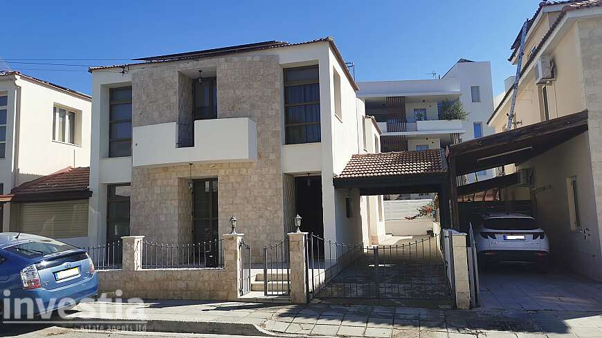 4 bdrm house/New Stadium area