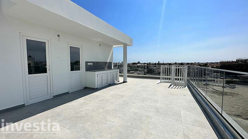 2 bdrm brand new apt/Livadhia