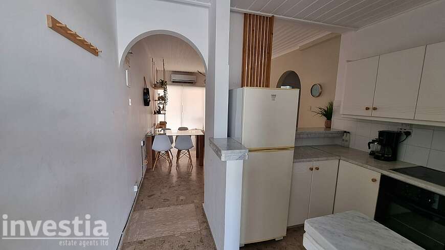 2 Bdrm apt/Dhekelia rd