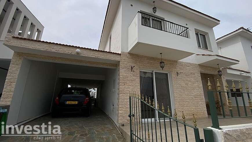 3 bdrm house for rent/Livadhia