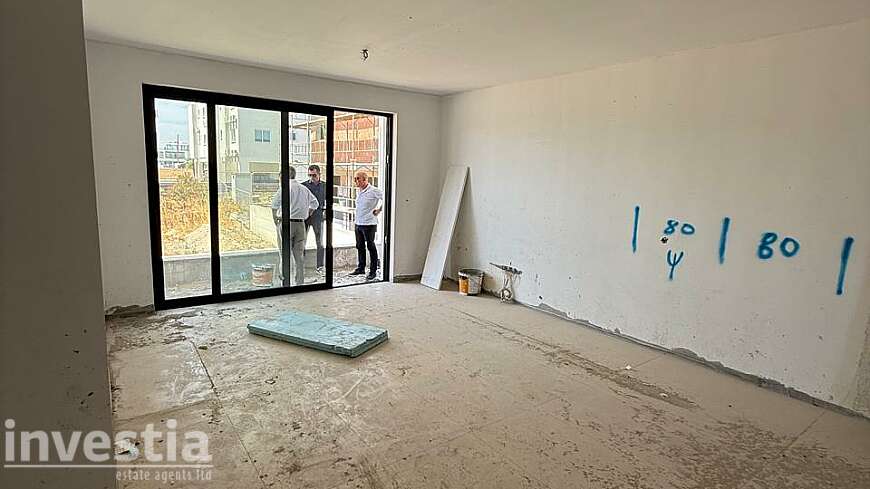 2 Bedroom Apartment For Sale in Livadia. Larnaca