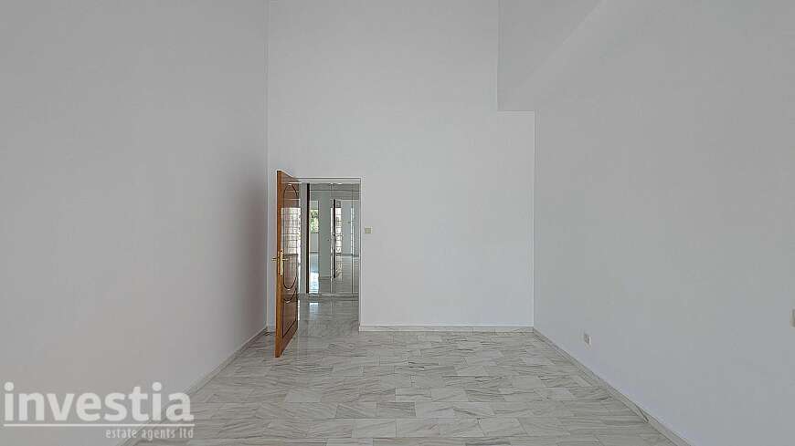 4 bdrm villa for sale/Limassol