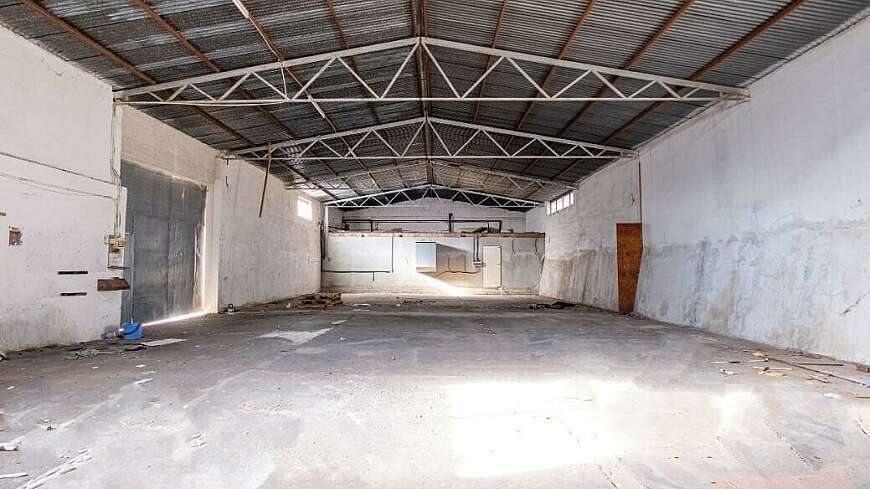 Industrial warehouse in Orounta, Nicosia