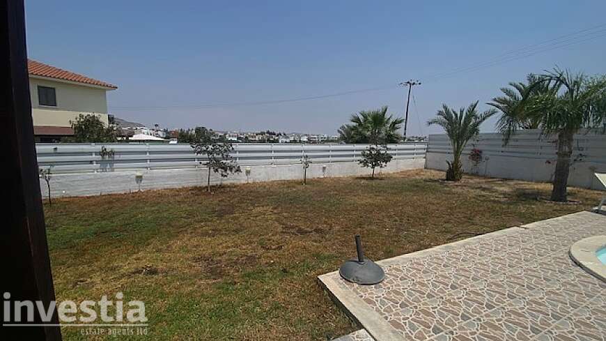 3 bdrm house for rent/Dhekelia Road
