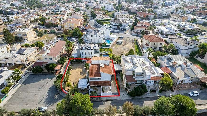 Two-storey house in Archangelos, Nicosia