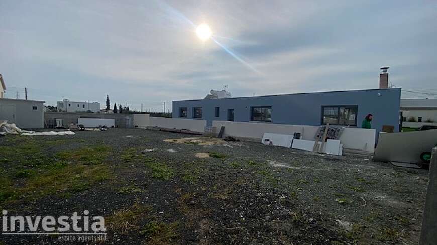 3 bdrm detached bungalow for rent/Pyla