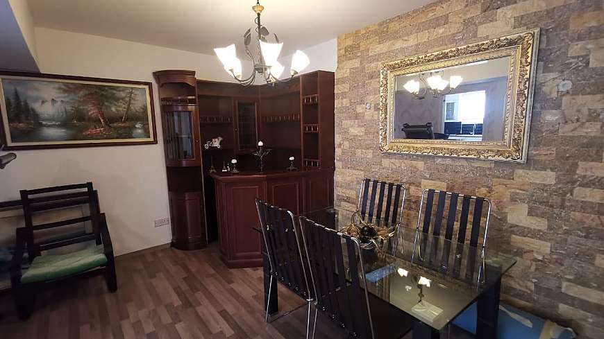 2 bdrm flat for sale/Larnaca