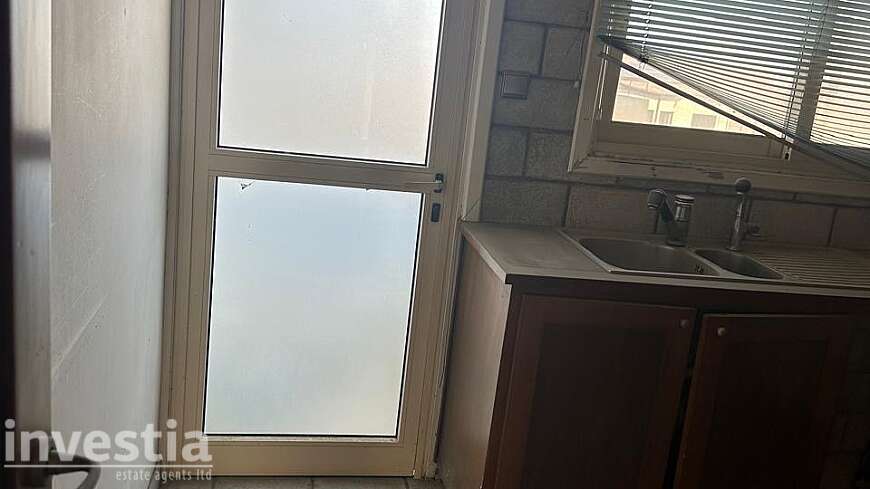 2 bdrm apt/Airport rd