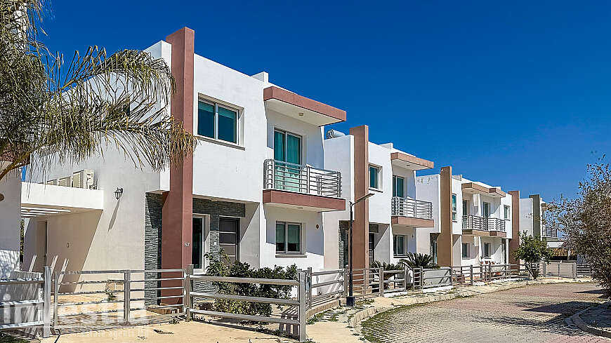 3 bdrm Houses for sale-off Dhekelia road,Pyla,Larnaca.