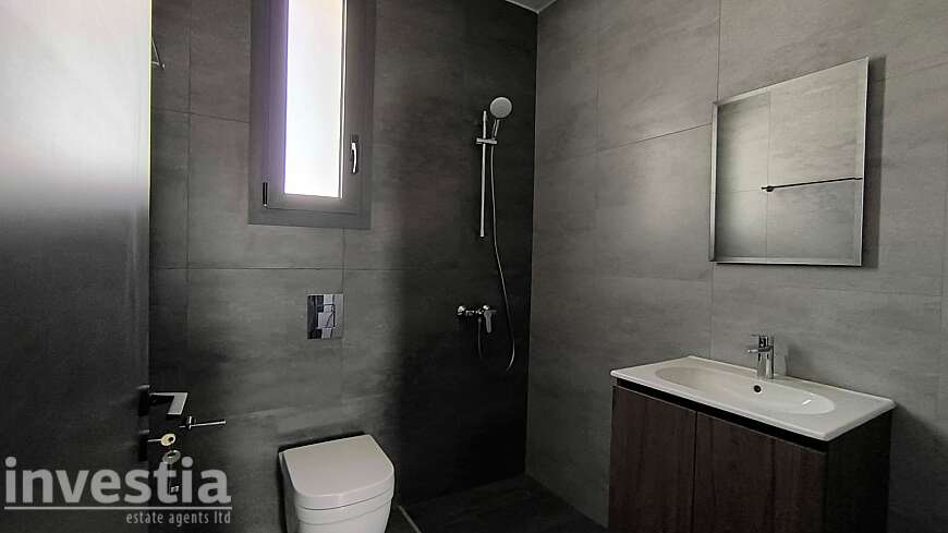 2 bdrm brand new apts/Port area
