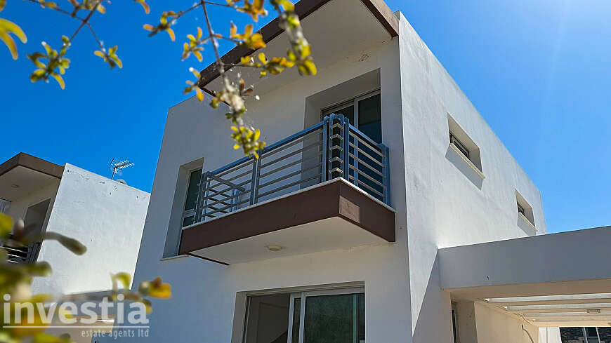 3 bdrm Houses for sale-off Dhekelia road,Pyla,Larnaca.