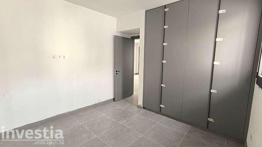 2 bdrm apt for sale/Livadhia