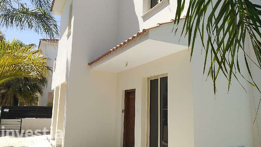 3 bdrm house for sale/Pervolia
